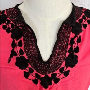 Handmade Mexican Tunic w/ Black Floral Embroidery